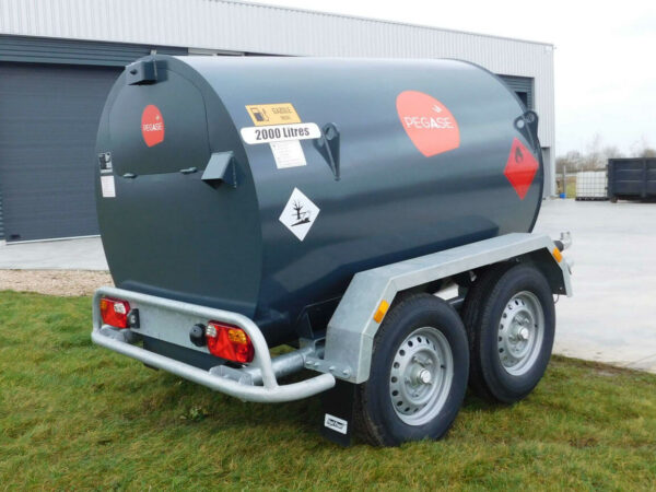 Remorque gasoil 2000 litres double essieu latéral