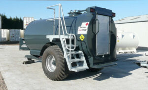 Remorque gasoil tout-terrain 6000 litres Pegase carburant