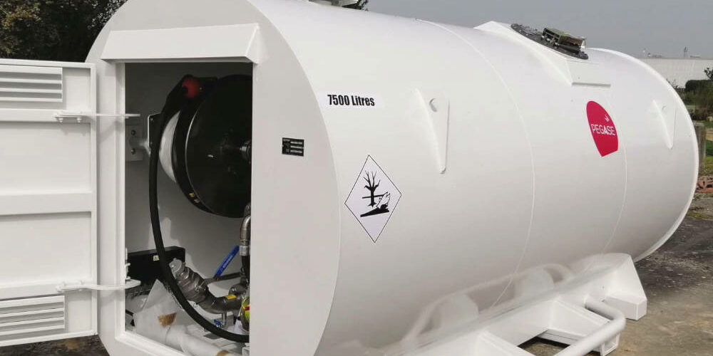 cuve-peronne Cuve Pegase de 7500 litres pour l'aérodrome Citerne Avgas & JET A-1