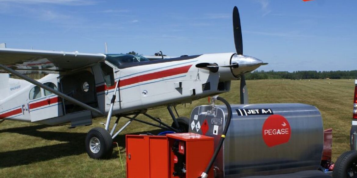 carburant-aviation-essence-100LL-kérosène-JET-A1 Carburant aviation Kérosène JET A1 - Essence AVGAS 100LL - AVGAS UL91 UL94