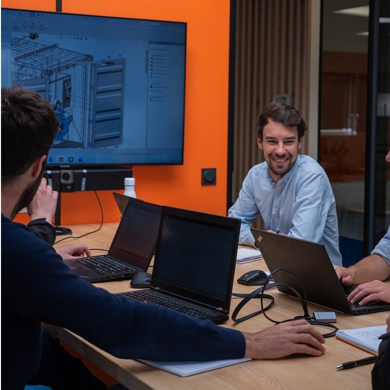 Conception-cuve-citerne-station-carburant-sur-mesure