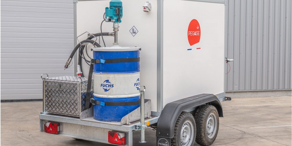 remorque-fut-graisse-maintenance-pompe-lubrification-engins-carriere-extraction-granulat