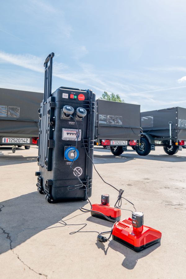 recharge-outillage-electroportatif-charge-electrique